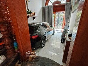 nhà đẹp p4 tân bình gần út tịch-xe hơi ngủ nhà-60m-4tầng-(4,5x14m)-nhỉnh 9tỷ.