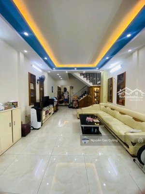 nhà mặt tiền diện tích đẹp 5x20m đúc 3 lầu đường 10m thông thới an 19a q12