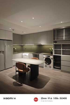 chính chủ cho thuê 2n2wc, full nội thất cao cấp- view hồ tầng 7 hướng tây nam