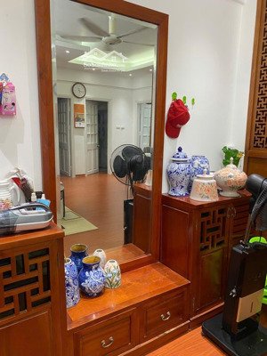 chung cư hud trong bán đảo linh đàm, sổ đỏ vĩnh viễn.