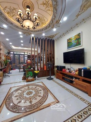 bán nhà quận 7 - 4 tầng - kề phú thuận - hxh - 62m2 - 7.5 tỷ - mới đẹp, có dòng tiền