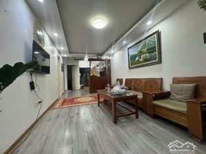 chung cư no11 sài đồng 68m2, nhà đẹp, giá vừa túi, full nội thất, chỉ 4 tỷ 2 thương lượng