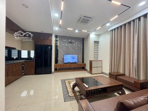 bán nhà thanh xuân - mới kính kong. 2 mặt thoáng - thang máy - full nội thất cao cấp - ô tô vào nhà