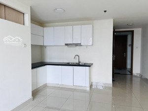 gấp bán nhanh the park residence 2pn 2.680 tỷ 