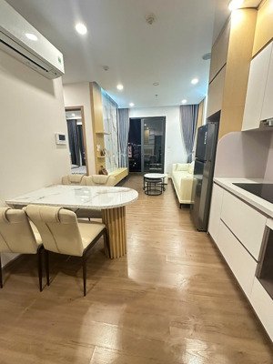 cần bán căn 52,2m2 toà s3 sky oasis ecopark văn giang hưng yên