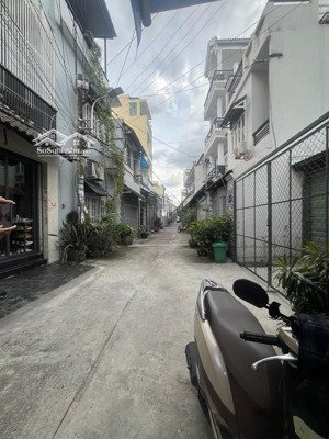 bán nhà tân kỳ tân quý, tân phú 2 lầu, dt 57.5m² hẻm 6m ô tô , giá nhỉnh 6 tỷ