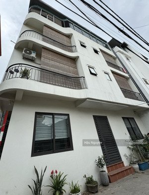 hiếm!bán nhà văn tiến dũng,lô góc,oto,dt=60mx3t,mt=6m,giá 8.4ty