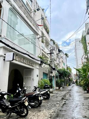 Bán đất tặng nhà, hẻm xe hơi Lê Văn Sỹ,Quận 3, ngang 5.2m, 80m2, GPXD 7 Tầng, 19.65 Tỷ