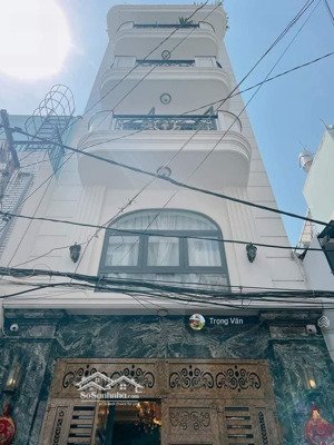 mặt đường số ngay vĩnh hội - nhà đẹp 5 tầng - ngang đến 5m. chỉ 10,5 tỷ