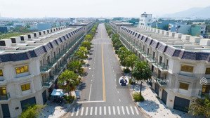 cần bán căn gốc nhà shophhouse đường 15m infinity trung lập 17 và đường 7,5m nguyễn thành long