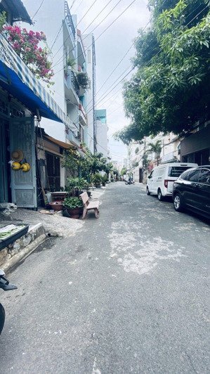 bán nhà p13, tân bình gần hoàng hoa thám xe hơi ngủ nhà-60m-5tầng-(5,3x12m)-nhỉnh 9tỷ.