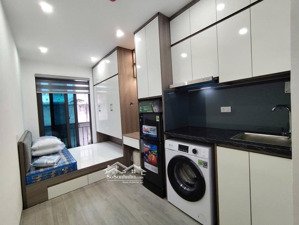 bán toà chdv cho thuê tại mỹ đình, 12,8 tỷ, 45m2, 10pn, 11wc, giá tốt hot! cách ô tô 15m