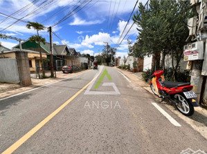 cần bán biệt thự sân vườn sang trọng mặt tiền trần quang khải - 219m2 - tặng nội thất tc 6 sao