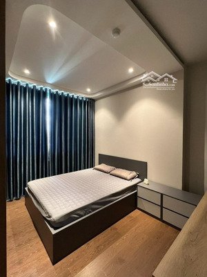 chỉ 2.2 tỷ có ngay ch the park residence 1pn1wc 52m2 lh 