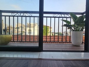 chính chủ cho thuê ch cc 100m2 3pn văn cao.