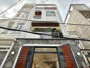 hạ giá bán gấp nhà 49m2 đường hoàng hoa thám p5 bình thạnh