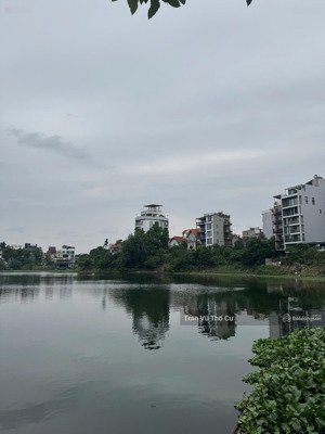 bán mảnh đất đẹp lô góc mặt phố âu cơ, hàng xóm xuân diệu, vị trí kim cương, xây toà cực đẹp