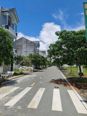 tôi chính chủ cần bán lô đất đường chính 88m2, giá bao tốt cho quý anh chị