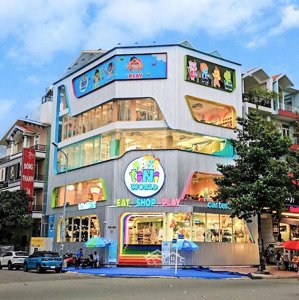 gia đình cần bán mt phan văn trị, bình thạnh - dt 9 x 25m - 4 tầng - hđt 80 triệu/tháng - giá 32 tỷ