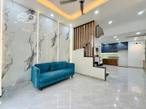 nhà 3 tầng mới đẹp - quang trung - 48m2 - vuông vức - full nội thất