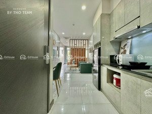 căn hộ dịch vụ 1pn ban công full nội thất