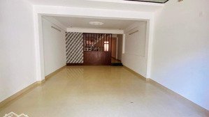 chính chủ cần bán nhà 2 tầng mt tiên sơn 20- hoà cường nam. hải châu.