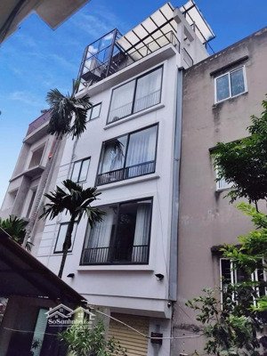 hiếm.bán nhà ngọc thụy, 5 tầng ô tô sát nhà,ngõ nông,full nội thất,nhỉnh 6 tỷ