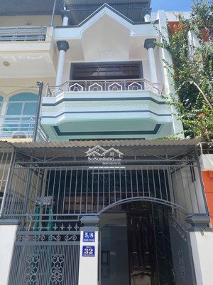 bán nhà mặt tiền đường kinh doanh gần biển