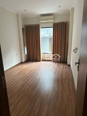 lạc long quân - lô góc 5 tầng 2 thoáng 11.9 tỷ - ngõ thông - tiện ích nhiều - gần hồ tây