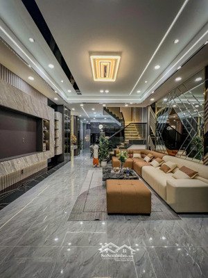 mua nhà tặng nội thất - nhà 1 trệt 2 lầu - mt hồ văn cống - đã có sổ hoàn công - giá 2 tỷ 8