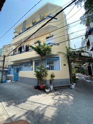 nhà góc 3 tầng nguyễn thái sơn gò vấp 7 phòng cho thuê, thu nhập 25tr/tháng giá 7 tỷ
