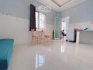 hệ thống ch mini full nội thất, cửa sổ trời thoáng mát tại bình thạnh