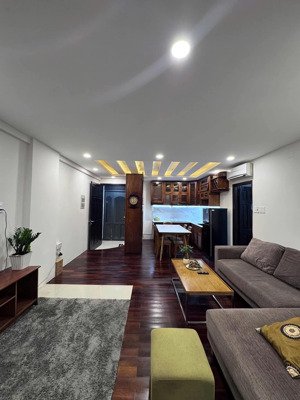 bán gấp chung cư nguyễn ngọc phương 2pn 2wc view lm 81, nhà đẹp