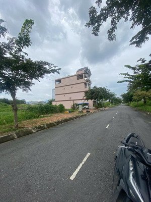 bán đất nền dự án đẹp tại long hậu, cần giuộc, long an, 2,4 tỷ, 100m2