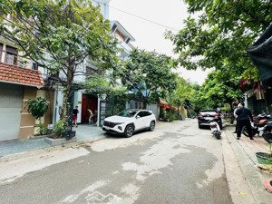 víp! 36 tỷ,bán nhà biệt thự ngoại giao đoàn, đỗ nhuận,tây hồ - 110m2-5 tầng-vỉa hè- ô tô tránh - kd