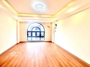 nhà thạch bàn siêu đẹp siêu rộng ngõ 4m ô tô vào nhà. dt 88m x 5 tầng.giá siêu mềm chỉ 15,8 tỷ