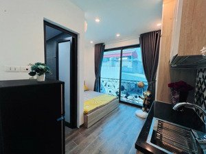 bán ccmn đường láng_dòng tiền_full nội thất_ thoáng sáng_63m2_19.9 tỷ