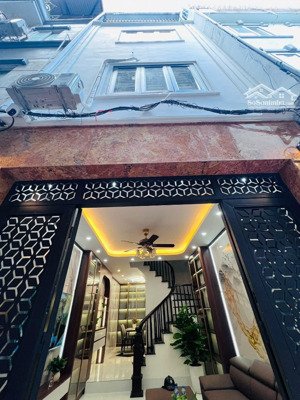 nhà đẹp tây mỗ, gần cảnh sát biển, 32m2, 5 tầng 3 ngủ, 5,99 tỷ