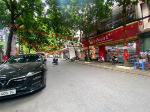 nhà 4,5 tầng việt hưng, long biên. khu phố kinh doanh các thể loại. 86m giá 27,8 tỷ