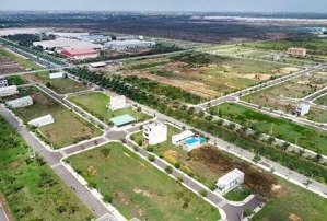 đất nền có sổ, hai mặt tiền, một mặt view sông, 1 mặt đường