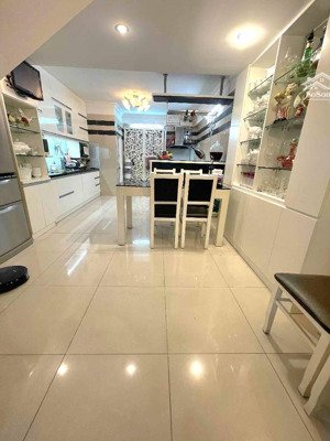 siêu phẩm 5 tầng cư xá phú lâm a trung tâm q.6 chỉ nhỉnh 14 tỷ