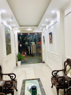 bán nhà mặt phố kim ngưu, 16,2 tỷ, 40,5m2, đẹp, nhiều tiện ích, giá ưu đãi