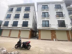  Bán Nhà Song Phương – Hoài Đức | 40m² x 4 Tầng | 2 Mặt Thoáng | Cách Ô Tô Tránh Chỉ 1 Nhà