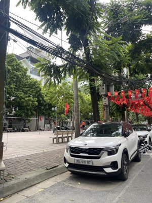 phân lô khuất duy tiến 42m2, tặng gpxd 6 tầng giá chỉ nhỉnh 14 tỷ