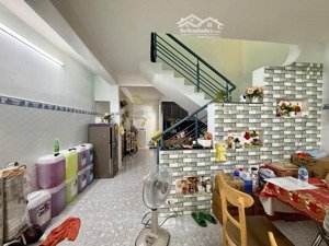 nhà đẹp tỉnh lộ 10 - hẻm xe hơi - 2 tầng kiên cố - 2pn 2wc - 68m - nhỉnh 5 tỷ