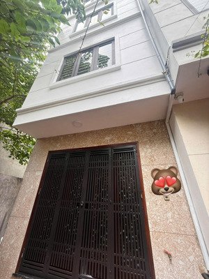 bán căn nhà 5tầng mới phố ngọc thuỵ -long biên giá êm - oto đỗ cổng