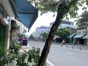 đất rộng đẹp mặt tiền phạm văn chí dt rộng 376m2 c4 ngang khủng 15m, shr, kinh doanh đỉnh, chỉ 34 t