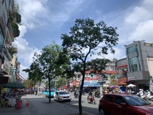 nhà mặt tiền hậu giang quận 6, đường rộng kinh doanh, dt 118m2 xây 4 lầu, ngang 7.5m, chỉ 29.5 tỷ