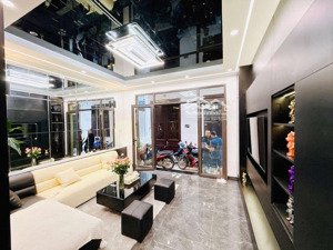 siêu phẩm luxury lô góc 3 thoáng cách phố 30m trung tâm hai bà trưng