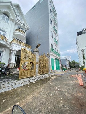 lô đất 8x21m full thổ cư. xây được cao tầng. đường 7mét tại vườn lài, an phú đông. q12